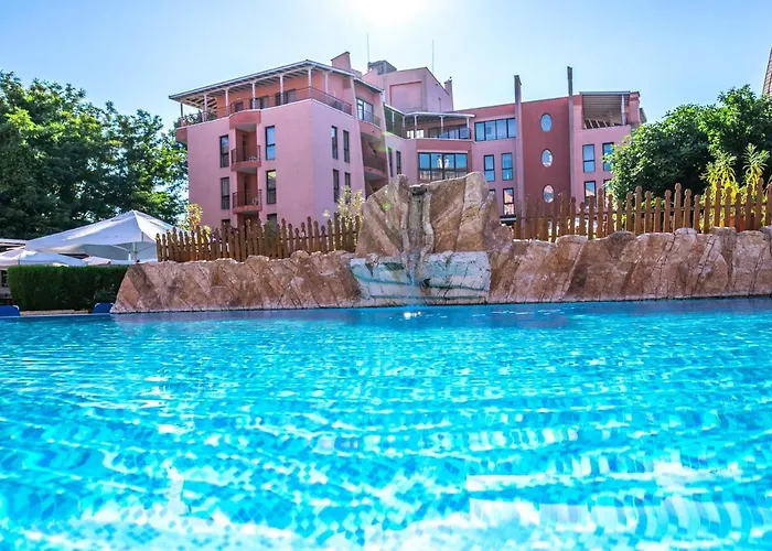 Otel Izola Paradise 4*