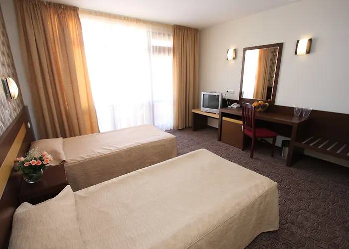 Otel Izola Paradise Sunny Beach