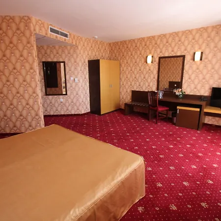 Izola Paradise 4* Sunny Beach