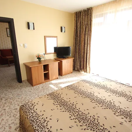 Izola Paradise Hotel 4*