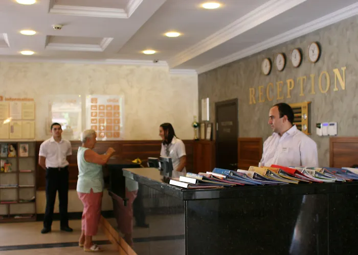 Hotel Izola Paradise - Sunny Beach