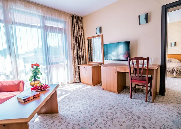 Hotel Izola Paradise - Sunny Beach