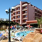 Szálloda Izola Paradise 4*