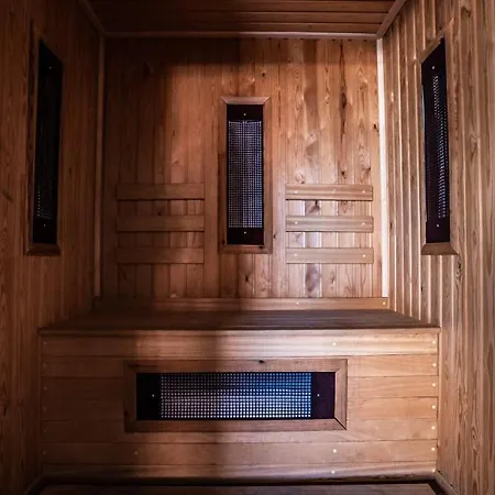 Izola Paradise 4* ساني بيتش