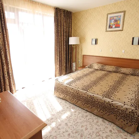 Izola Paradise 4*