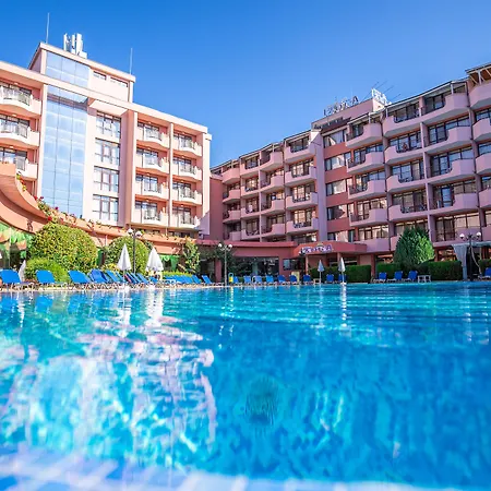 Izola Paradise Szálloda Napospart