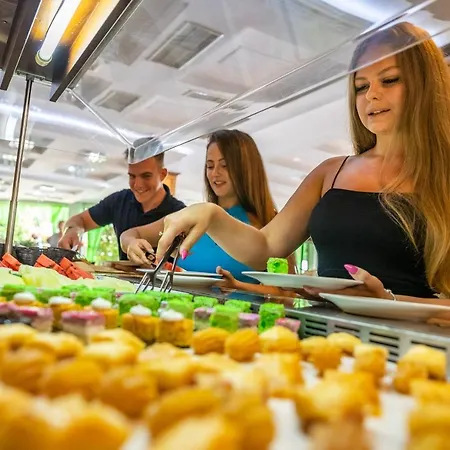 Izola Paradise Отель